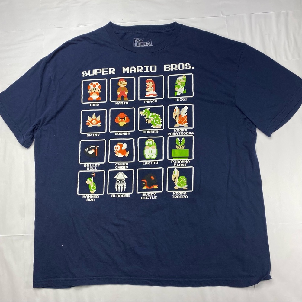 Super Mario Bros Graphic Men’s T-shirt Navy Blue XL Overall Good Condition